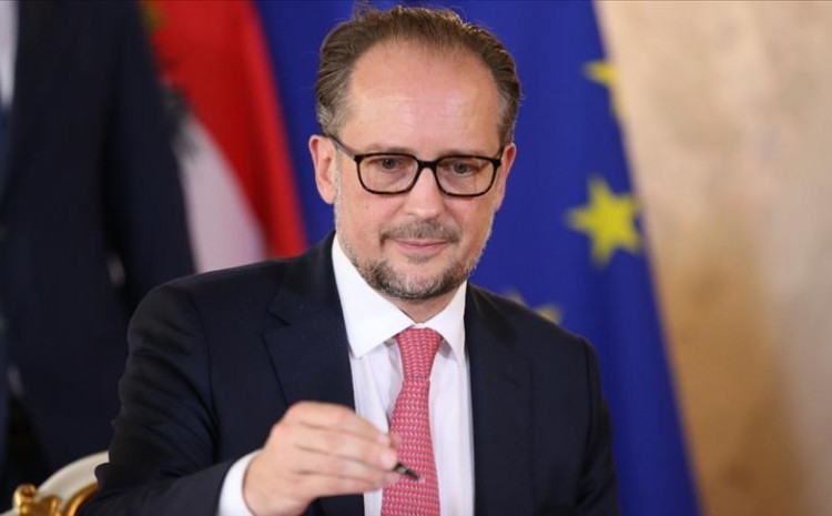 EU radi na četvrtim gospodarskim sankcijama protiv Rusije