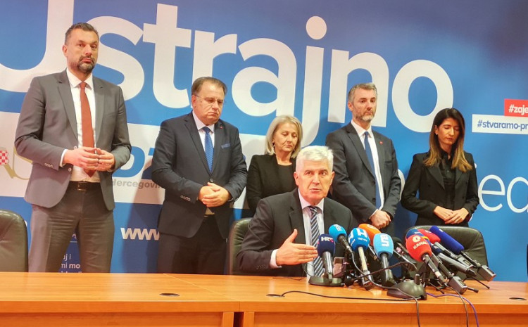Dragan Čović je jedno obično laprdalo kojem je cijela 2024. prošla oko priče Izbornog zakona!