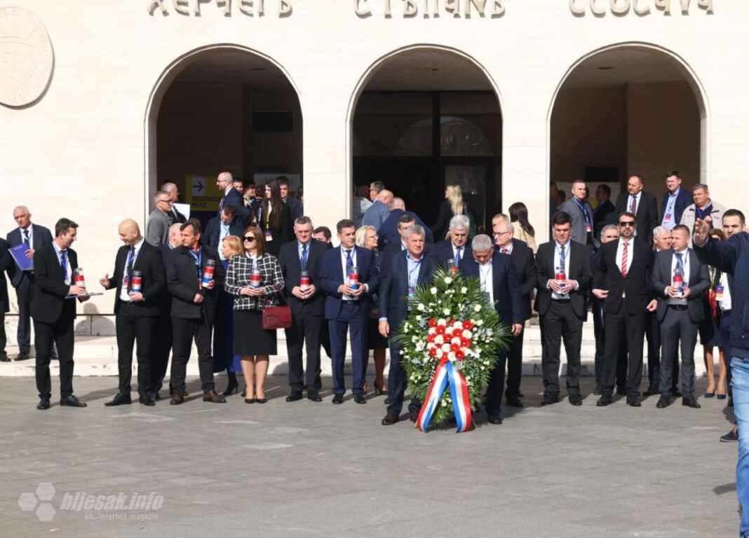 Dikasterij za nauk politike Hrvata BiH