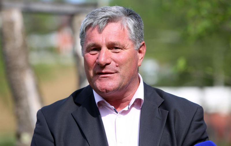 HDZ-ovac uhvaćen u pokušaju krađe željeza neće dobiti otkaz u državnoj firmi: ‘Krao je van radnog vremena’