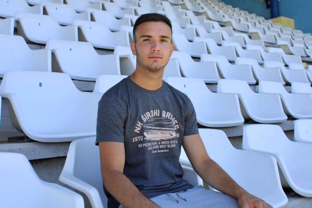 Adam Benić novi je igrač plavo-bijele momčadi s Pecare