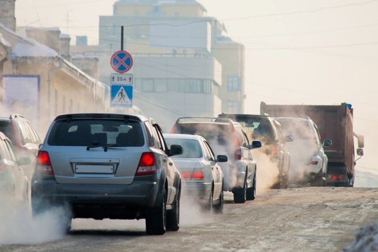 BiH vozi sve više, ali ne i bolje. Rast broja vozila ne prati smanjenje prosječne starosti – zašto modernizacija kasni?