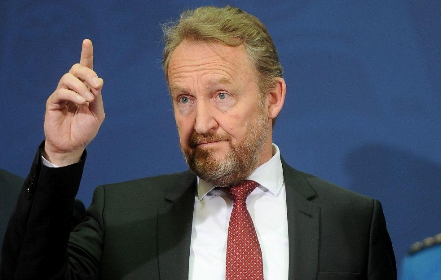 Amerikanci poručili Bakiru “da ne klapi” jer bi mogao uskoro i on i njegovi na “crnu listu” sankcija!