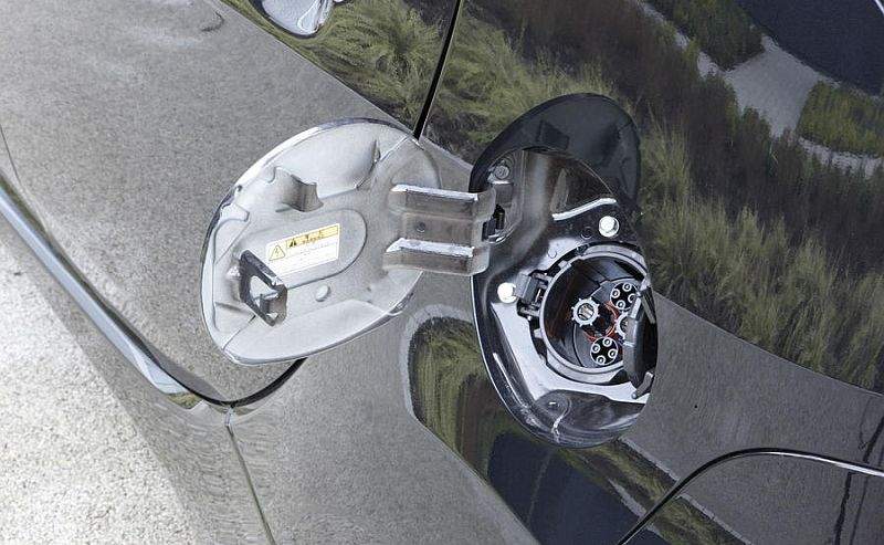 Koliko koštaju baterije za električne automobile?