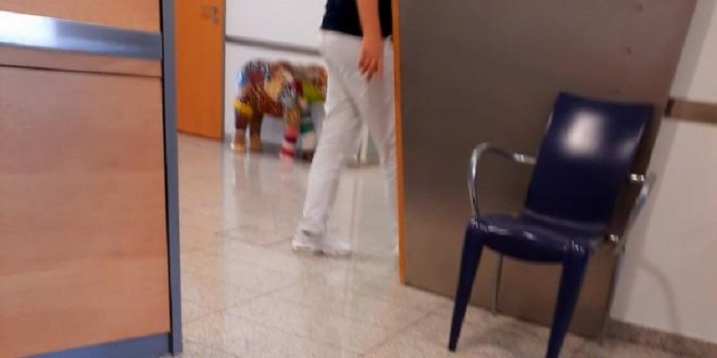 Još jedna smrt povezana s cjepivom: Preminula majka troje djece