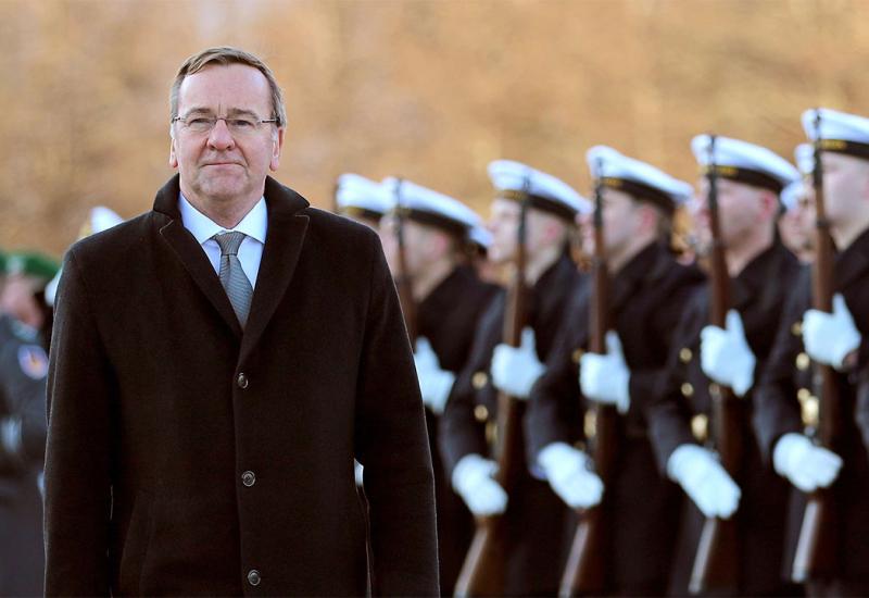 Njemački ministar obrane upozorio na mogući napad Rusije