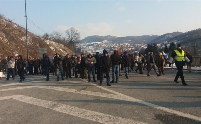 Reakcija Udruge Zaboravljeni branitelji/borci na inicijativu Kampa boraca prema Parlamentu Federacije BiH