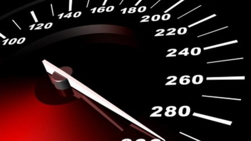 Greška u mijenjaju brzina: Što se može dogoditi ako vam se motor ‘zavrti’ na nekontrolirano visokim okretajima!