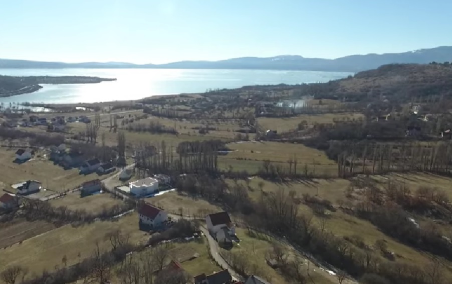 Buško jezero: najveće umjetno jezero u BiH i jedno od najvećih u Europi