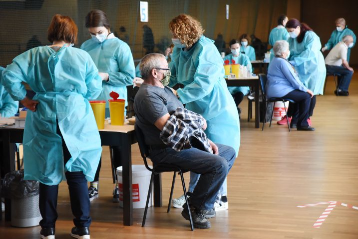 Građani BiH pružili otpor manipulatorima – Propalo oko milijun i po doza “cjepiva” protiv COVID-19