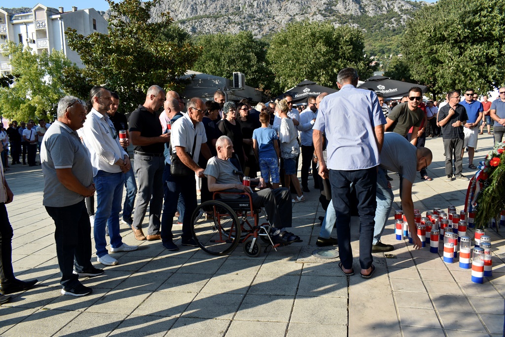 U Ljubuškom obilježen Dan zahvale hrvatskim braniteljima