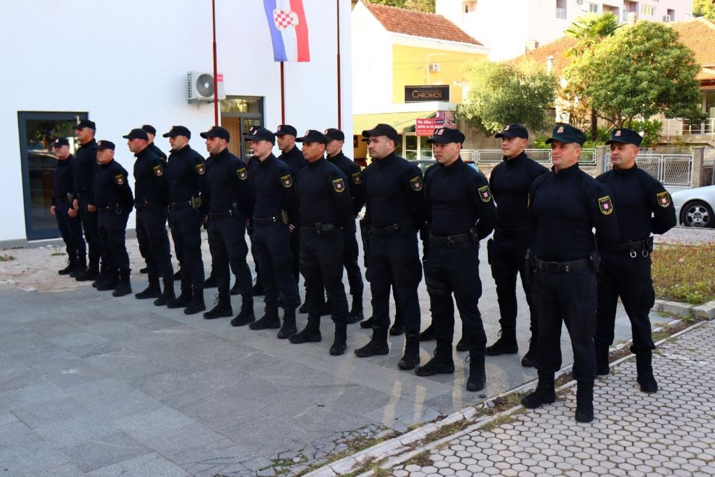 Dostojanstvo nije na prodaju: Svi sindikati Federacije jedinstveno stali uz MUP ŽZH!
