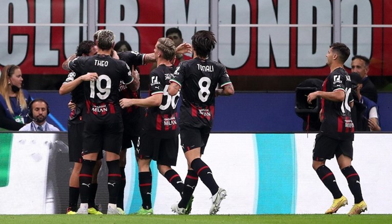 Dinamo griješio, Milan zabijao
