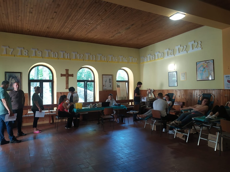 Prikupljene 22 doze krvi u akciji dobrovoljnoga darivanja u Kočerinu