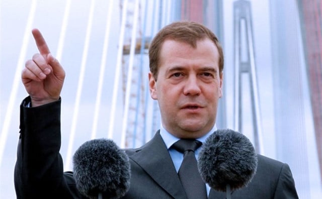 Dmitrij Medvedev tvrdi kako Rusija ne blefira i spominje najgori mogući scenarij