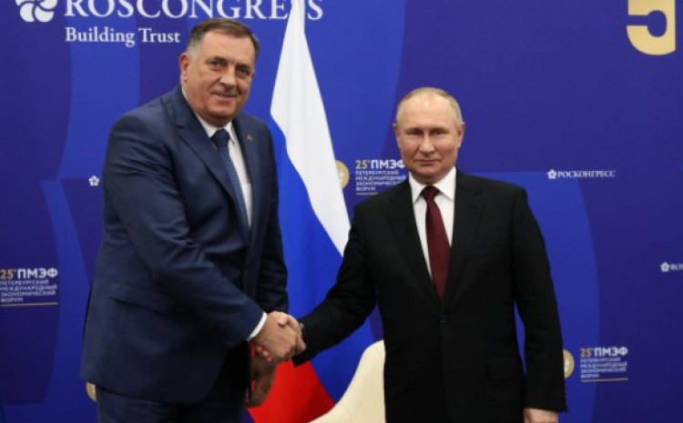 Čelnik bosanskih Srba Milorad Dodik: “Rusija širi mir i stabilnost”