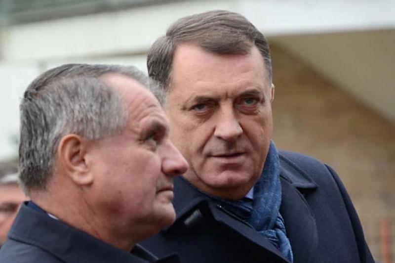 POČETAK KRAJA! RS ne može vratiti milijunska dugovanja, svi ih “odpilavaju”, traže pomoć od domaćih tajkuna