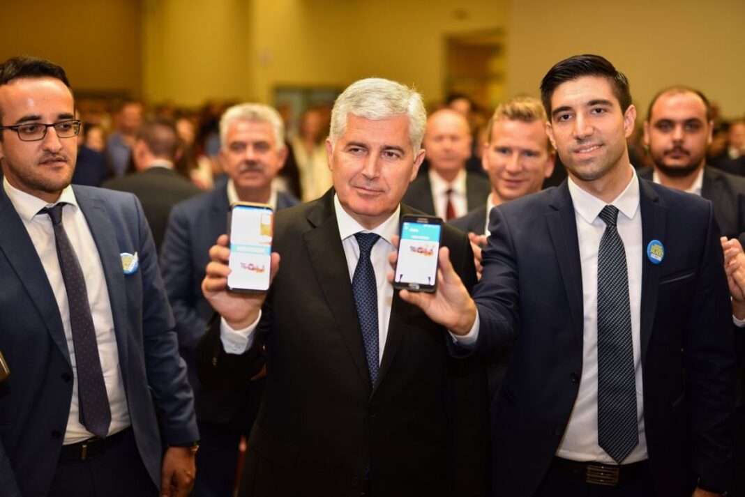 U srahu od samih sebe, HDZ predložio Rezolucije o zaštiti ustava BiH, Ustava Federacije BiH