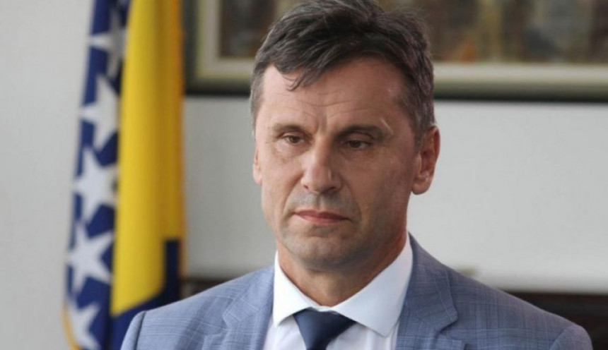 Premijer F BiH Fadil Novalić o proračunu, planovima i ostalim stvarima za 2021. godinu!