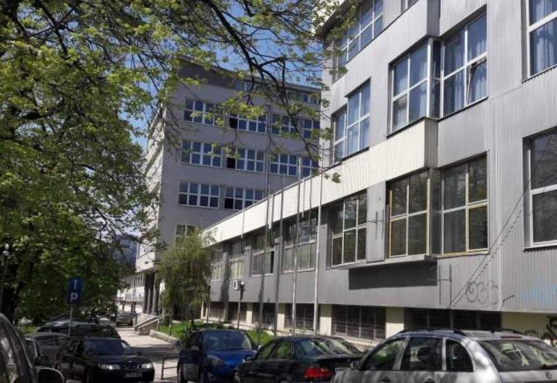 I to je BiH: Ukrao radijatore s fakulteta