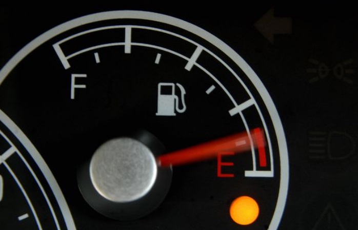 Znate li koliko dodatnih 100 kg u automobilu povećava potrošnju?