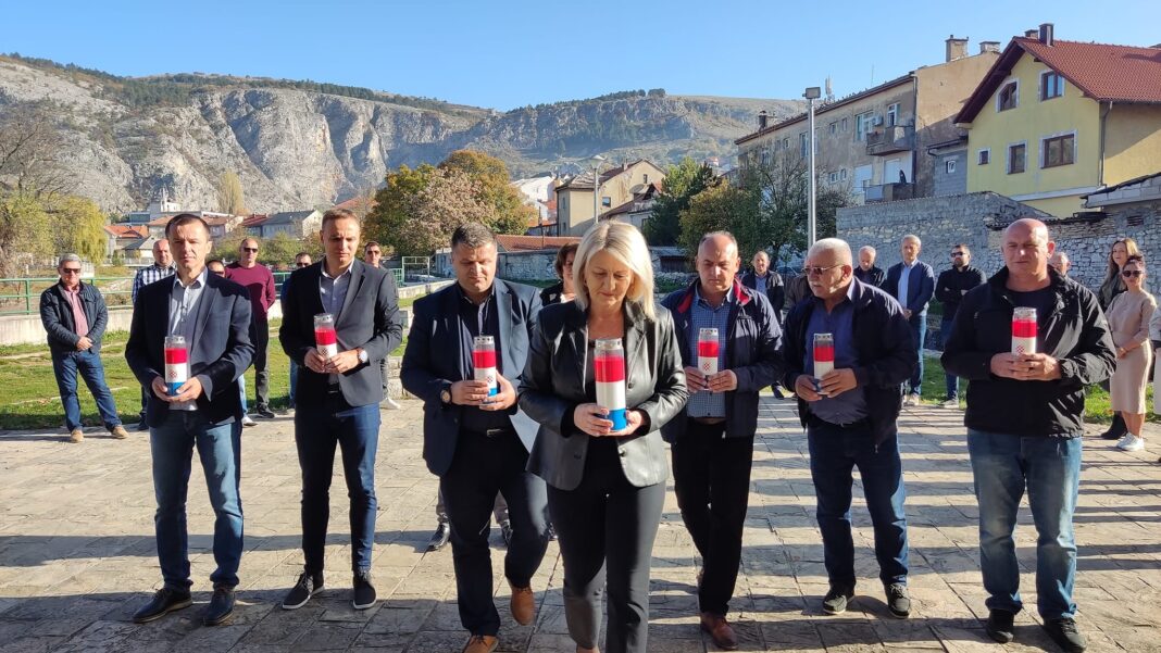 Najavljivali smo, sada se polako i vidi kako “toplotni udar” topi stožernu stranku u Središnjoj Bosni!