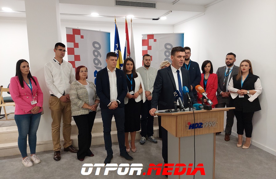 Cvitanovićevi “brojevi” se usprotivili Čovićevim “slovima” i najavljuje kraj “ljubavi” u središnjoj Bosni