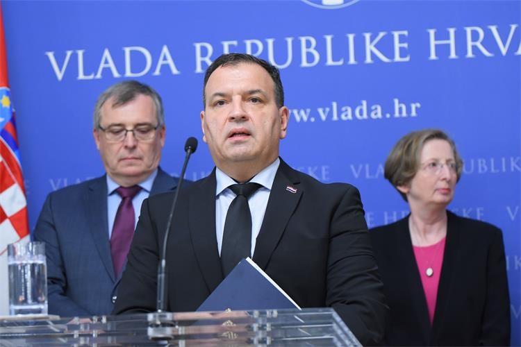 U Hrvatskoj se pokreću ustavna tužba protiv Stožera: Mjere nemaju veze s Ustavom niti sa zdravim razumom