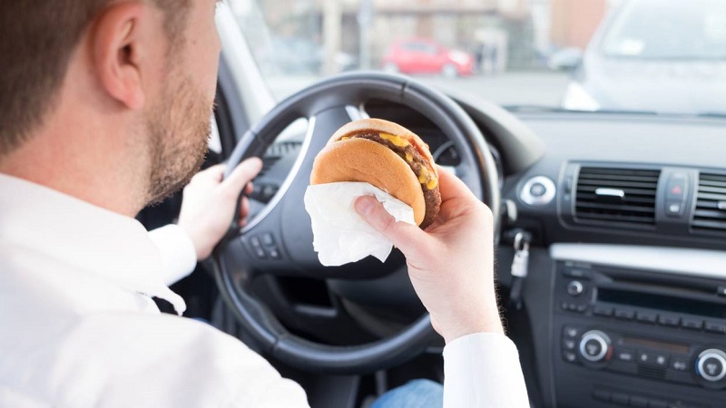 Kako čuvati hranu u automobilu