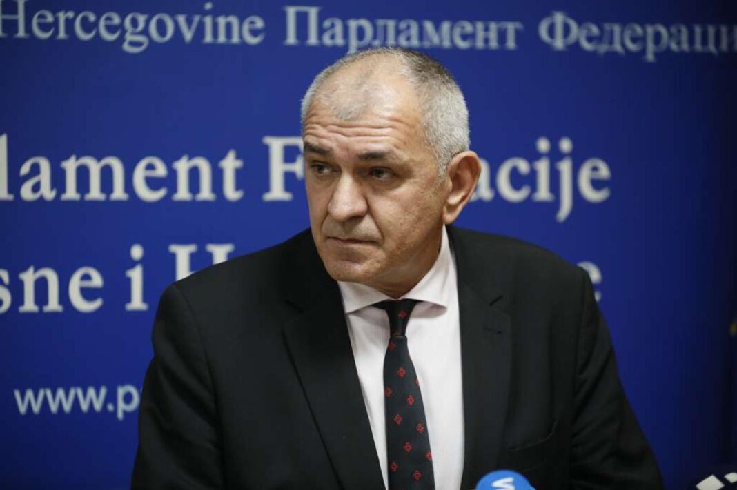 Ivo Tadić napustio HDZ BiH: Interesna grupa s Matom Zovkom je okupila poslušnike