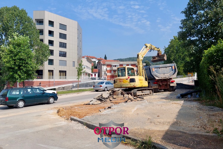 Nakon 4 mjeseca rađe 150 m, građane mole za još malo strpljenja i da koriste alternativne pravce
