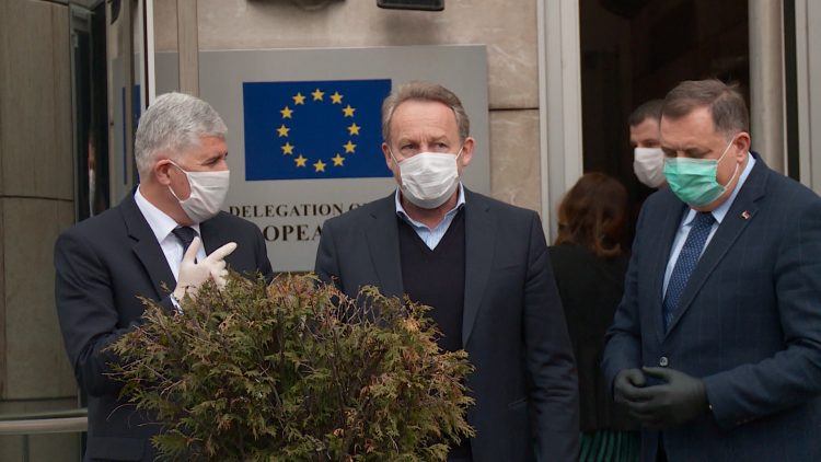 Hoće li maske s njihovih lica napokon pasti?
