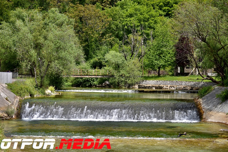 Na djelu ulovljeni “ribiči” koji su u Lištici ribu lovili puškom za podvodni ribolov