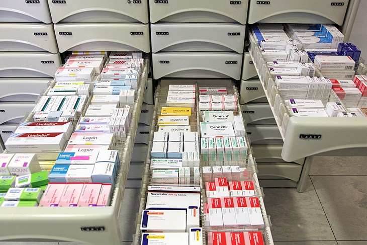 MA NEMOGIĆE! – Farmaceutska tvrtka podmićivala liječnice u Hrvatskoj, jednoj su čak i opremili kupaonicu