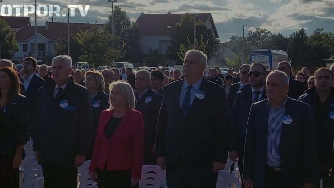 VIDEO: Predizborni koncert grupe “HDZ BiH” u Širokom Brijegu