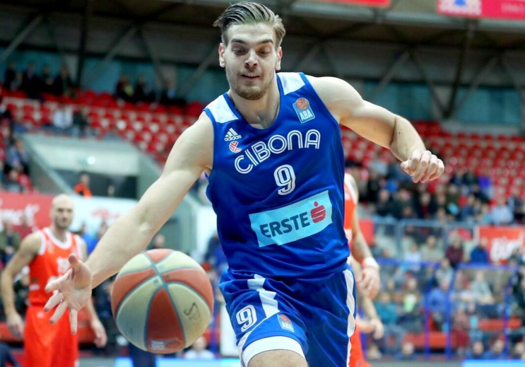 Mate Vucić novi igrač HKK Široki
