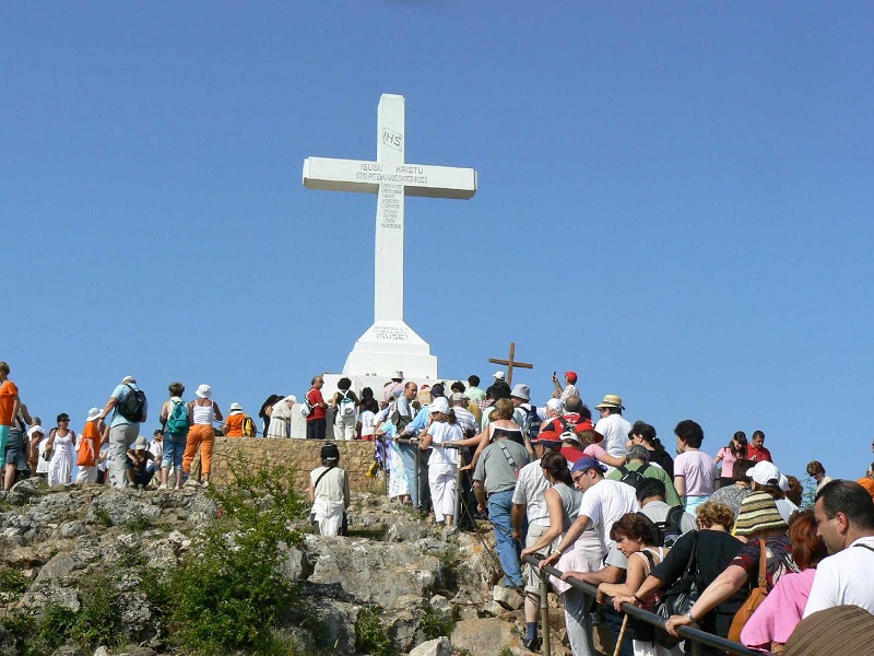 Brdo Križevac – mjesto gdje čovjek ostavlja sebe i pronalazi Boga