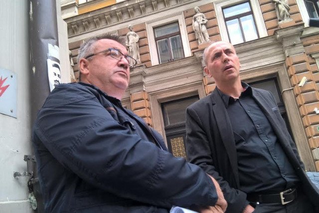 TUŽNO – Muriz Memić – “Nisam kukavica da bježim. Prodajem svoju kuću, ja ću osvetiti sina”