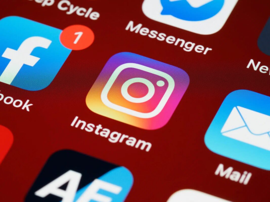 Meta planira uvođenje AI “osoba” na Facebooku i Instagramu sljedeći mjesec
