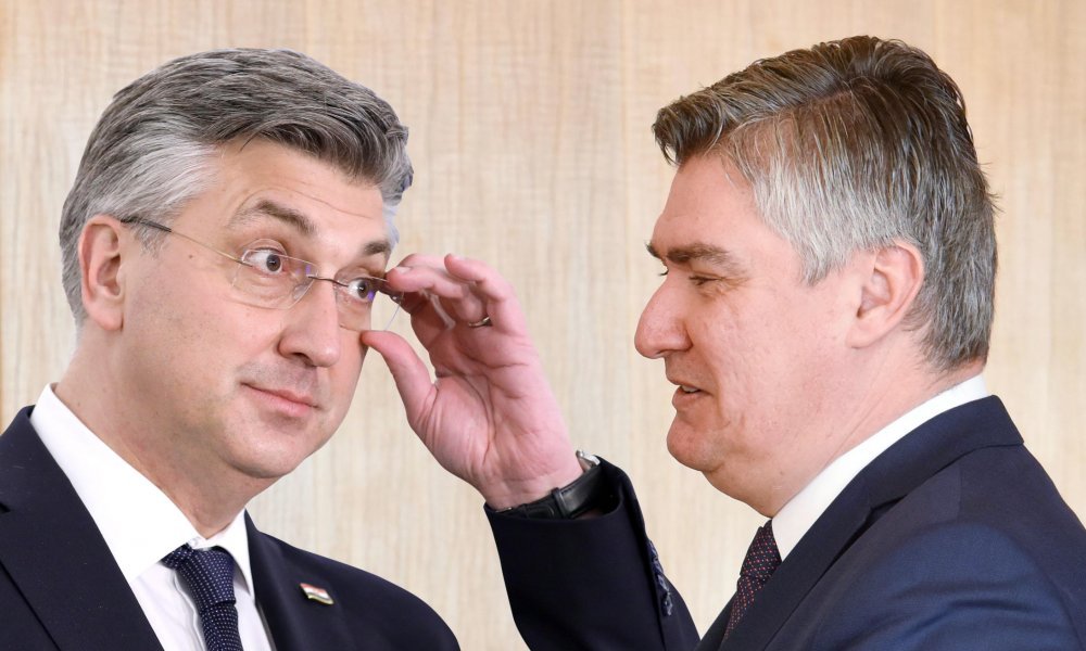 Jesu li RH političari služili vojni rok: Milanović u Titovoj gardi, Plenković ima urođenu anemiju, Bernardić i Petrov slab im vid…