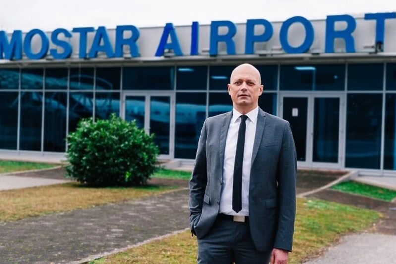 Zabrinjavajuće poslovanje mostarskog aerodroma: Više uposlenih nego putnika, i vjeruju kako će ih Gospa spasiti!