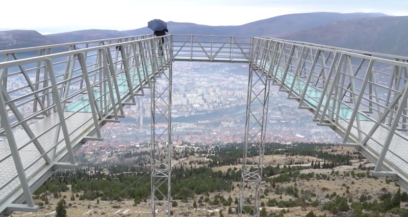 VIDEO: Staklena šetnica na Fortici nova turistička atrakcija Mostara
