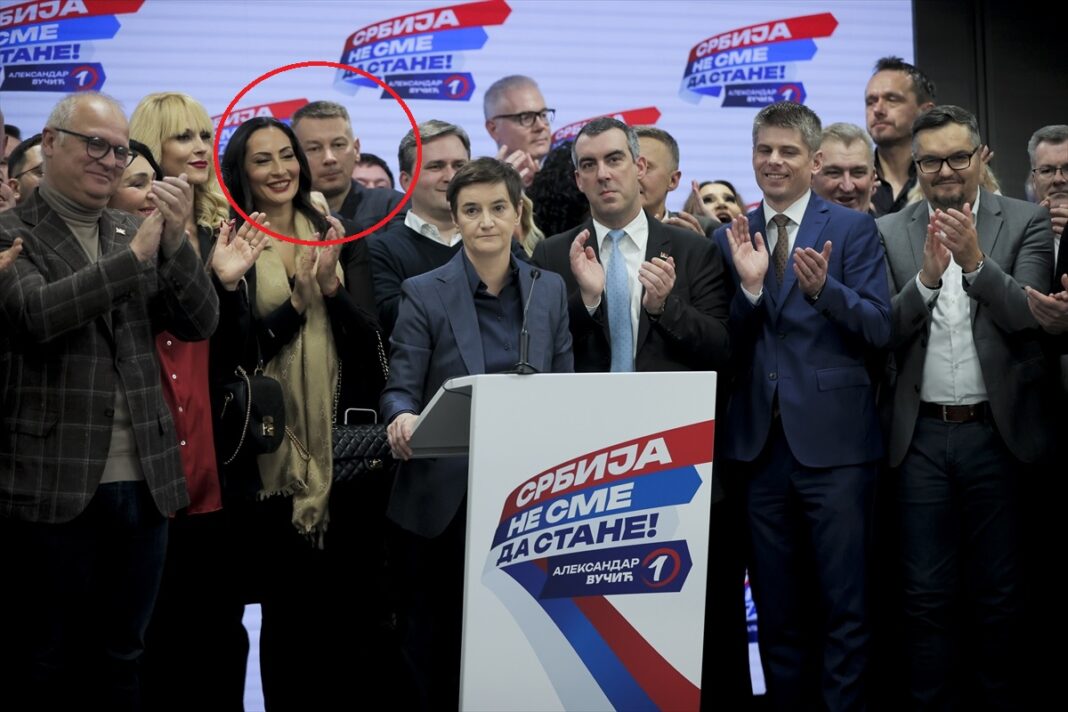 Stvarno bolesno – Ministar sigurnosti BiH Nenad Nešić u stožeru Vučićeve stranke