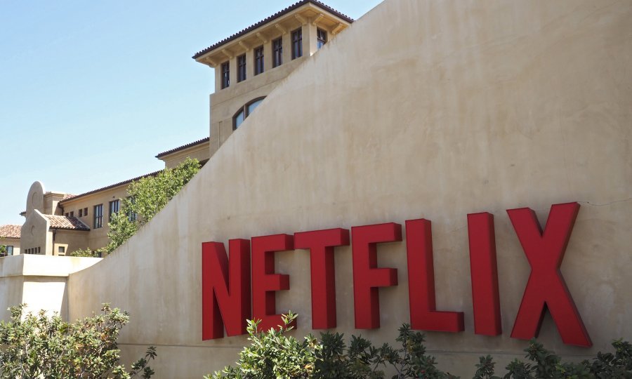Netflix će doskočiti svima koji dijele pretplatu, a nisu u istom kućanstvu