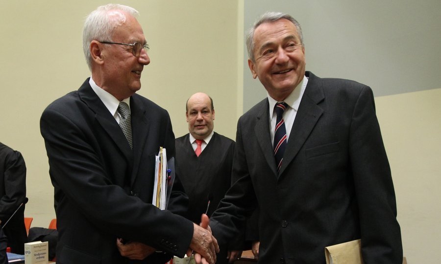 Grobovi im nikad oprostiti ne mogu, zbog nevinih ljudi…
