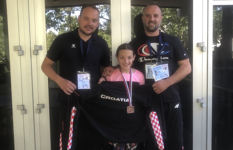Petra Knezović brončana na prvenstvu Balkana!