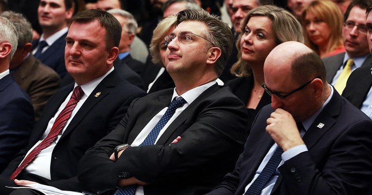 HDZ-ovci – grupa likova bez znanja, bez sposobnosti i bez morala, da nemamo turizma bili bi po standardu kao Srbija ili BiH
