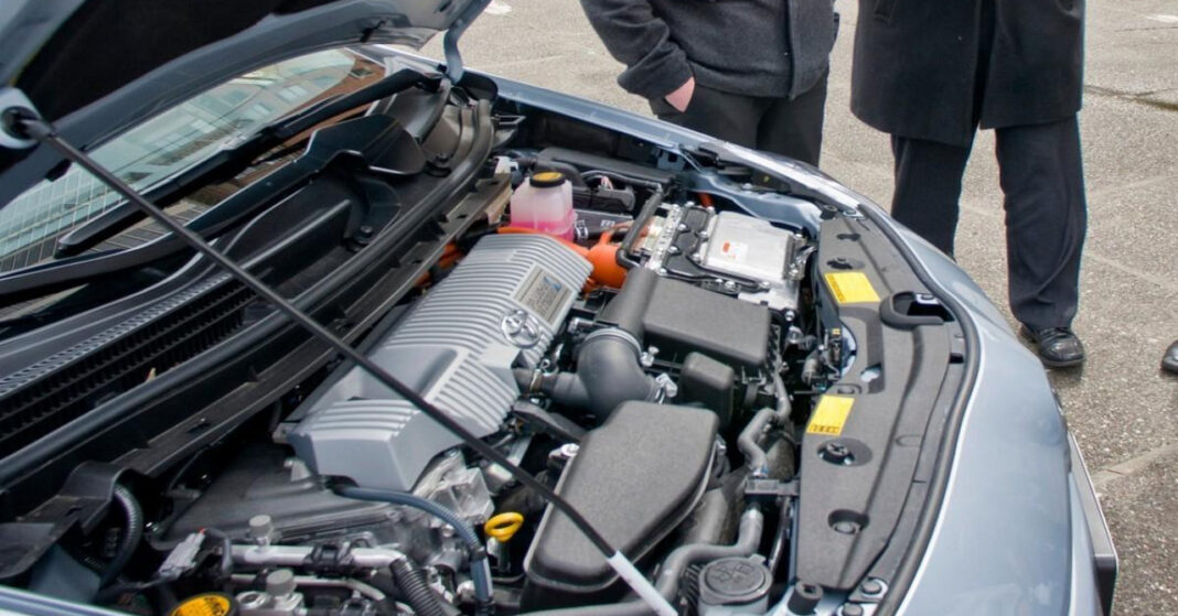Kupujete novi auto i ponudili su vam plug-in hibrid, a ne znate što je to?