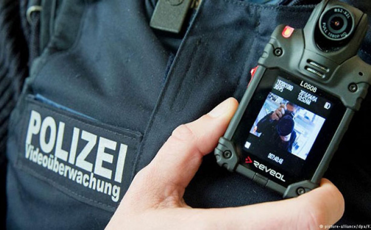 Svi uniformirani pripadnici hrvatske policije na svojim odorama nosit će kamere