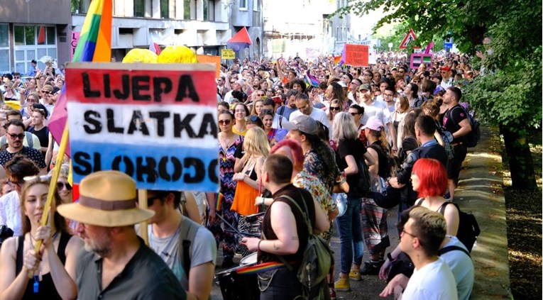 I HDZ na listama ima trojicu što ih boli guza!